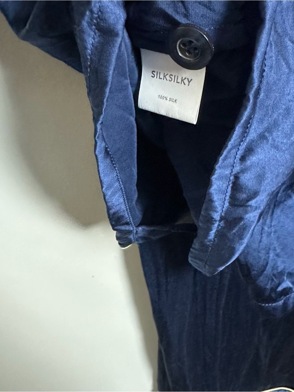 SilkSilky Navy Women's Pajama Set with Contrast Piping - Picture 5 of 5